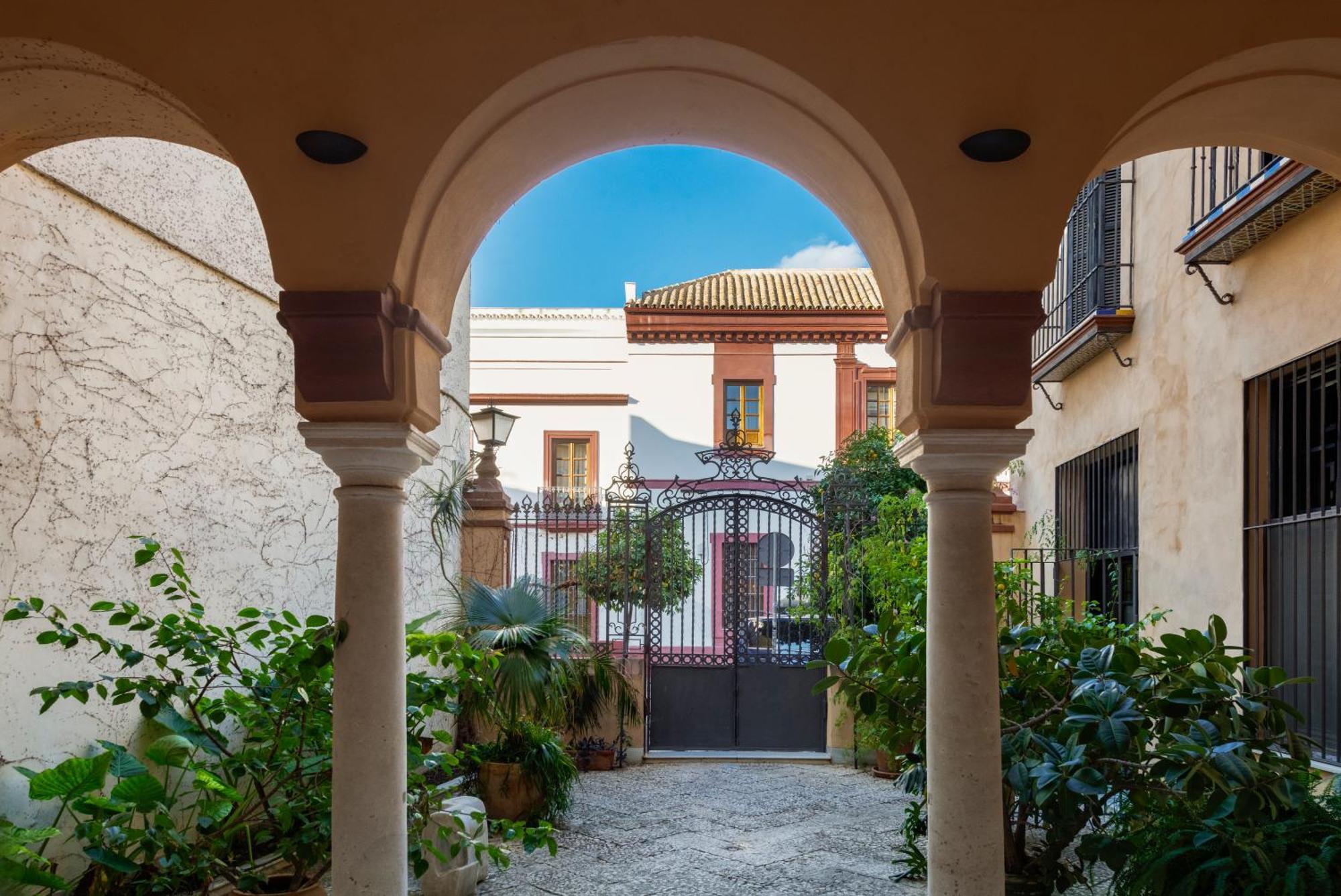 Misterhost Conde De Torrejon Apartment Sevilla Exterior foto